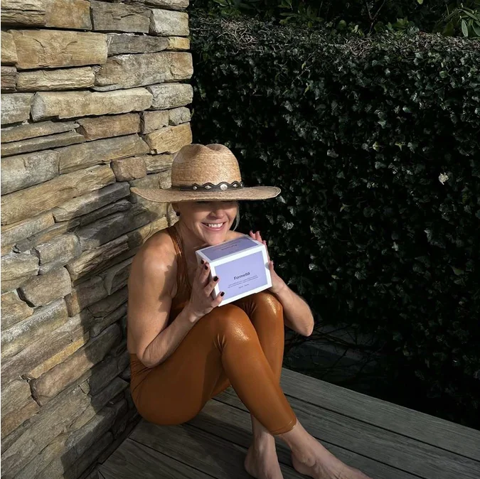 @rebeccayogarobinson